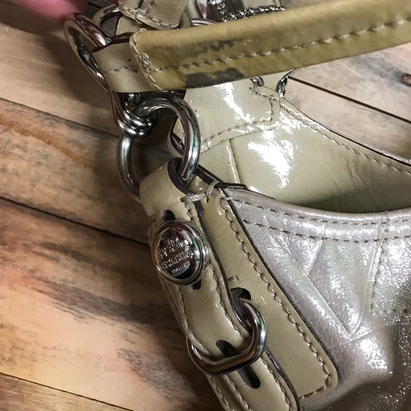 Coach Maggie Madison silver shimmer purse. - Picture 14 of 16